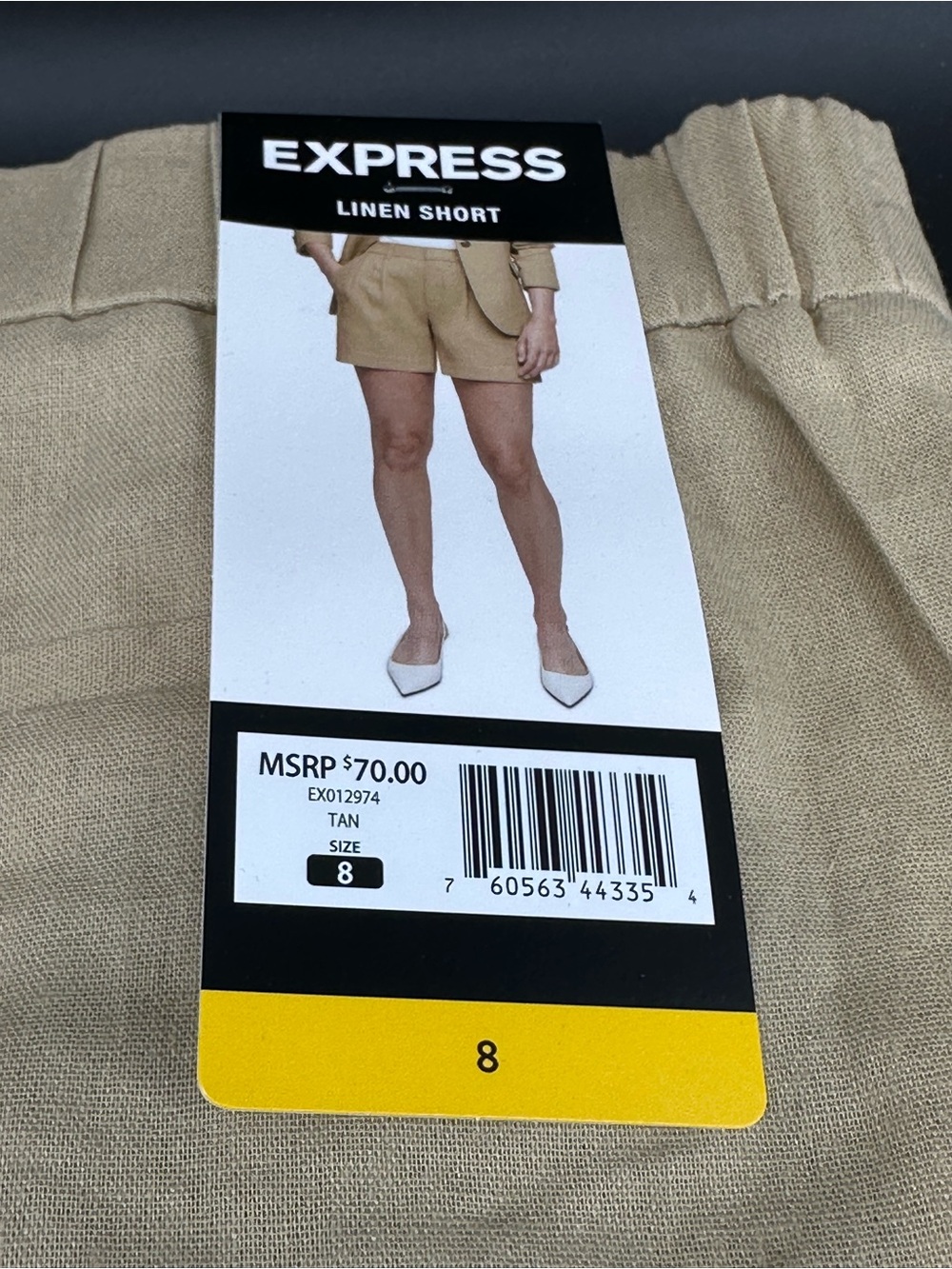 Express Womens Pleated Linen‎ Shorts Cream Linen Blend Casual Size 8 NWT